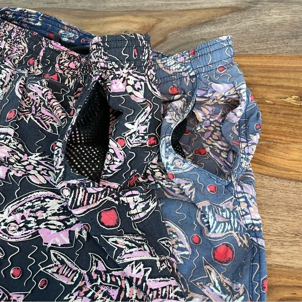 Club California Mens Swim Trunks two‎ pairs sz L Abstract Fish Vacation Ocean